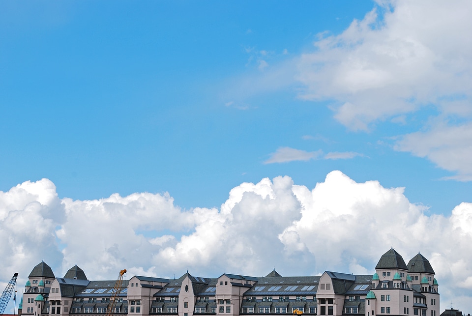Horizon buildings cities