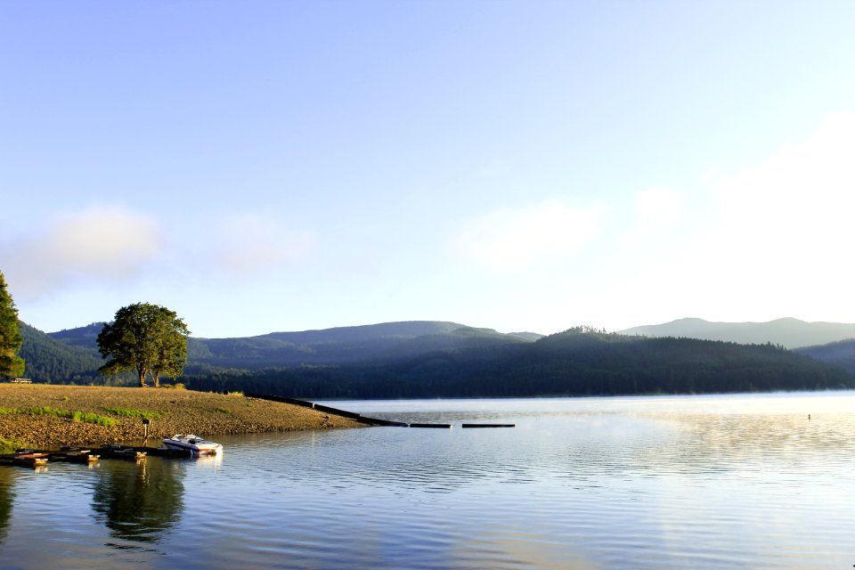 Lake Dorena Oregon