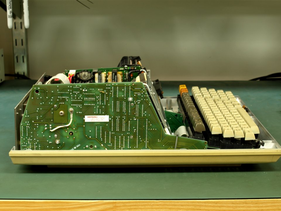 HP85 Computer Teardown