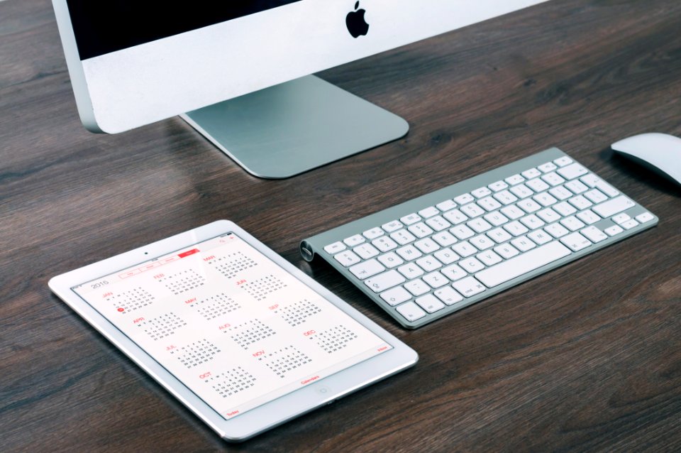 Apple IPad And IMac