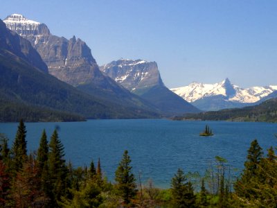 Wild Goose Island On St Mary Lake