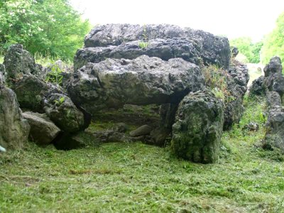 Tomb 3