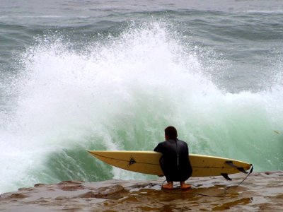 Surfing 3 photo