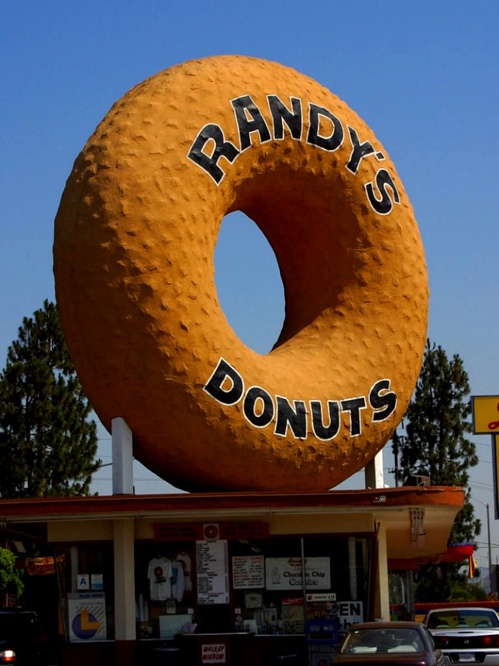 Randys Donuts Sign