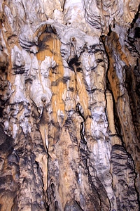 Polovragi romania caves