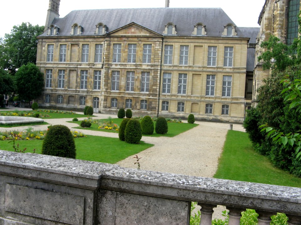 Old Building