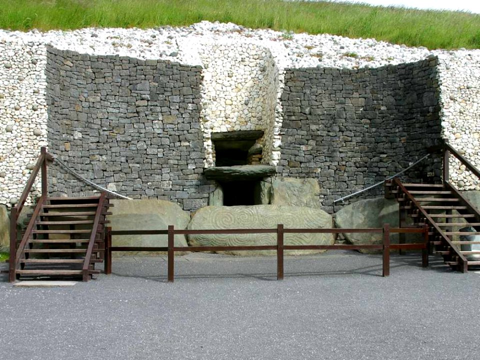 Newgrange 3