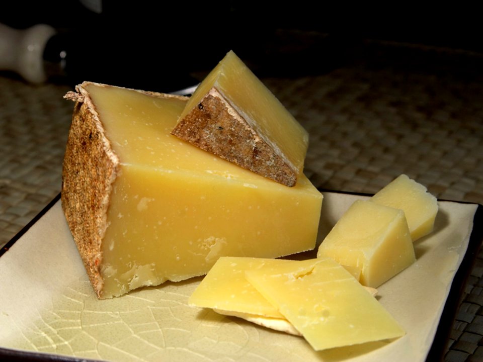 Lincolnshire Poacher Cheese