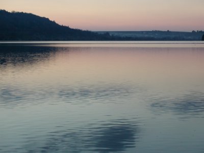 Lake 33