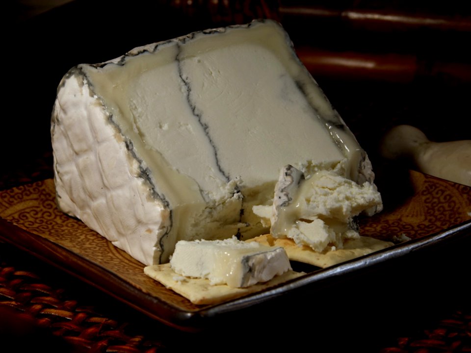 Humboldt Fog Cheese