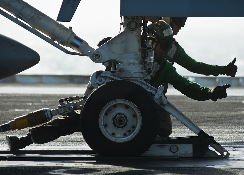 Ready launch aircraft