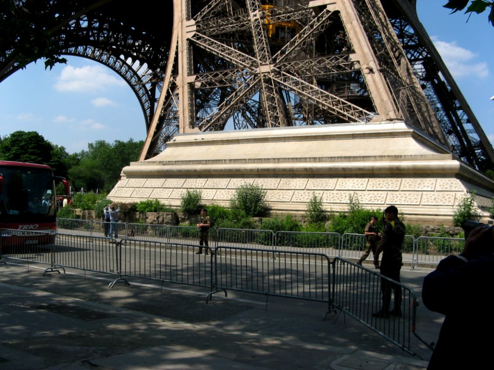 Eiffel Tower Architecture