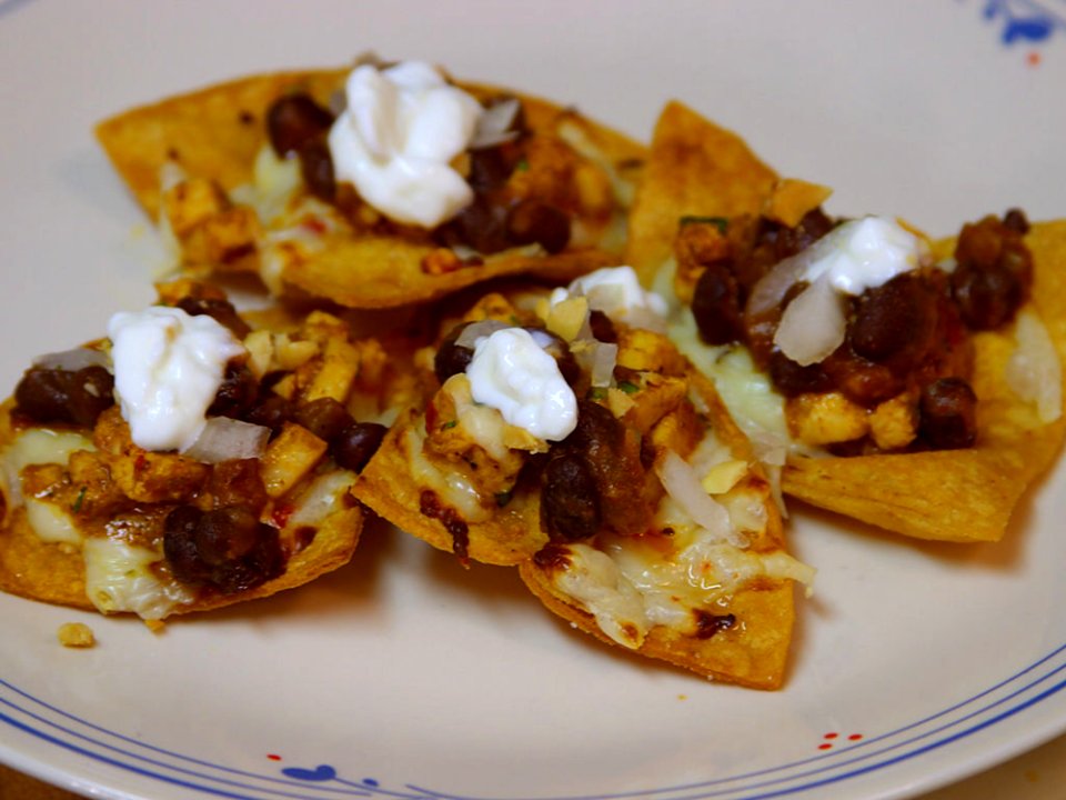 Chicken And Black Bean Nachos