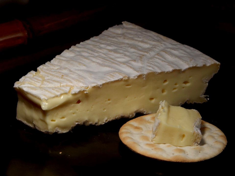 Brie D Meux Cheese