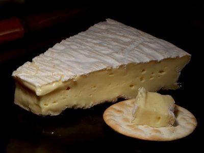 Brie D Meux Cheese