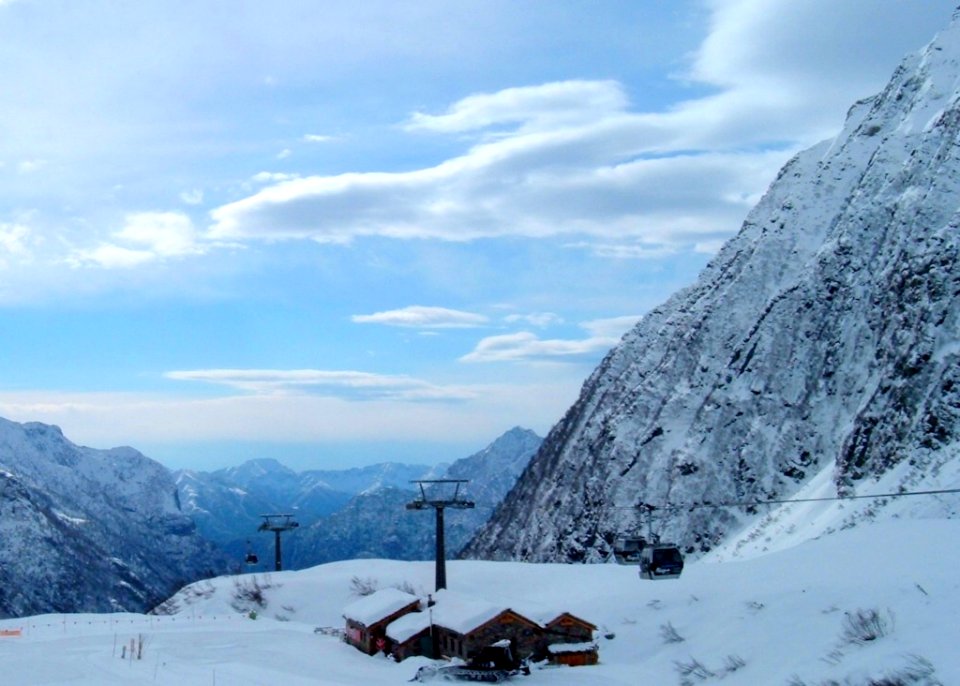 Alp Cabin photo