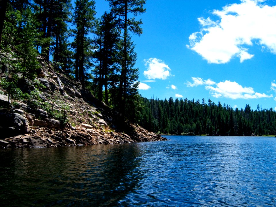 Knoll Lake