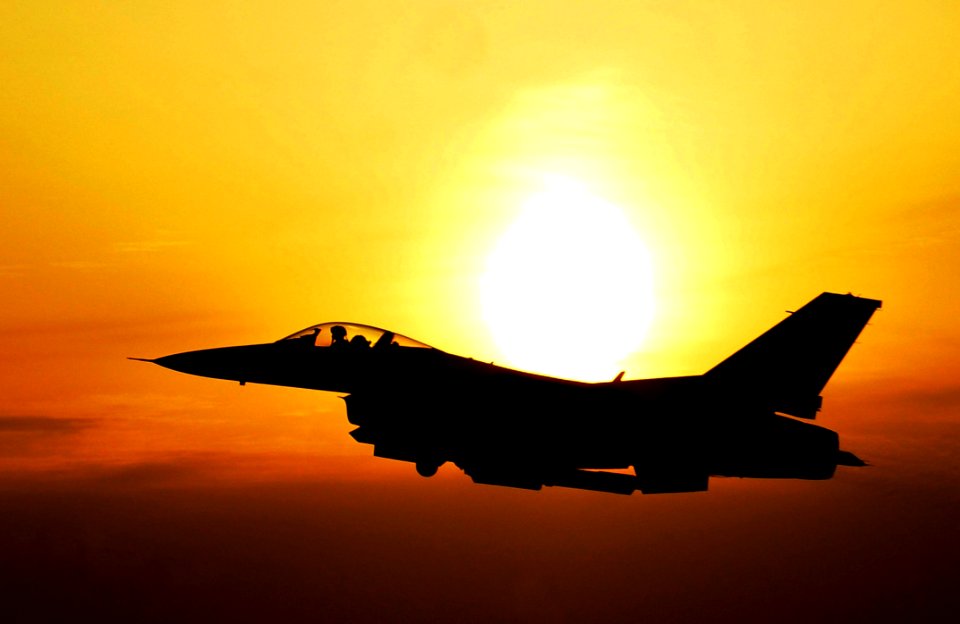 Air Craft During Day Time