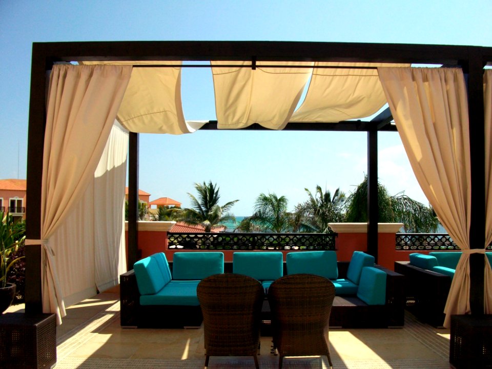 Pergola With Curtains