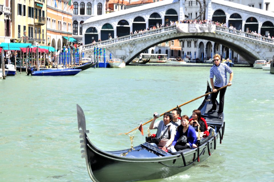 Grand Canal - Rialto - Venice Italy Venezia - Creative Commons By Gnuckx