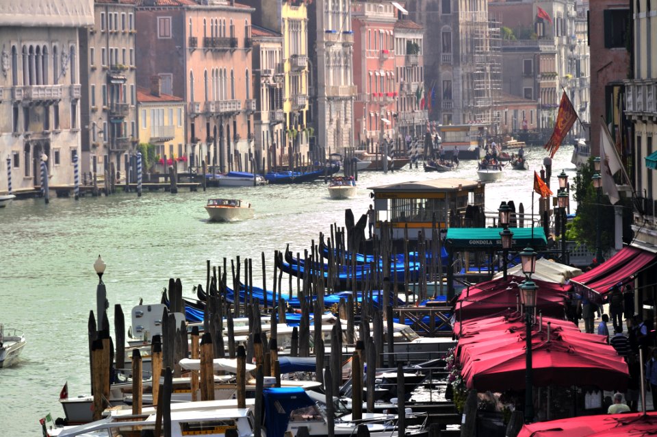 Hotel Ca Sagredo - Grand Canal - Rialto - Venice Italy Venezia - Creative Commons By Gnuckx photo