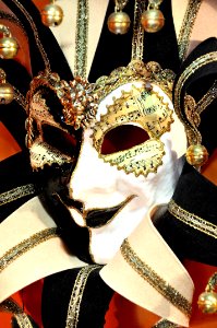 Venetian Carnival Mask - Maschera Di Carnevale - Venice Italy - Creative Commons By Gnuckx photo