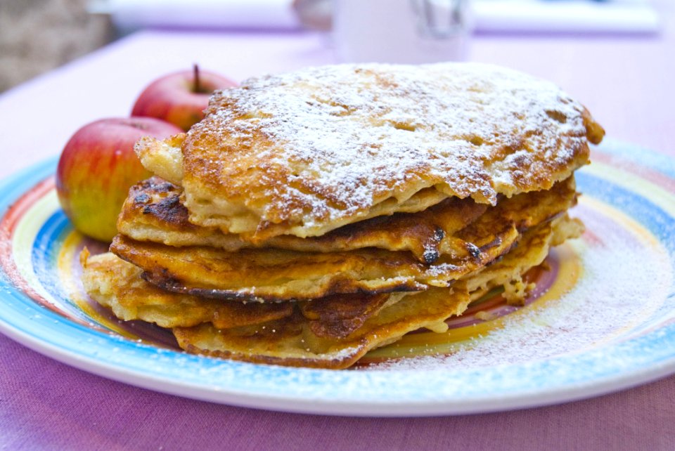 Pancakes And Apples