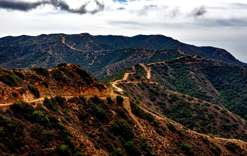 Sky Mountainous Landforms Highland Mountain photo