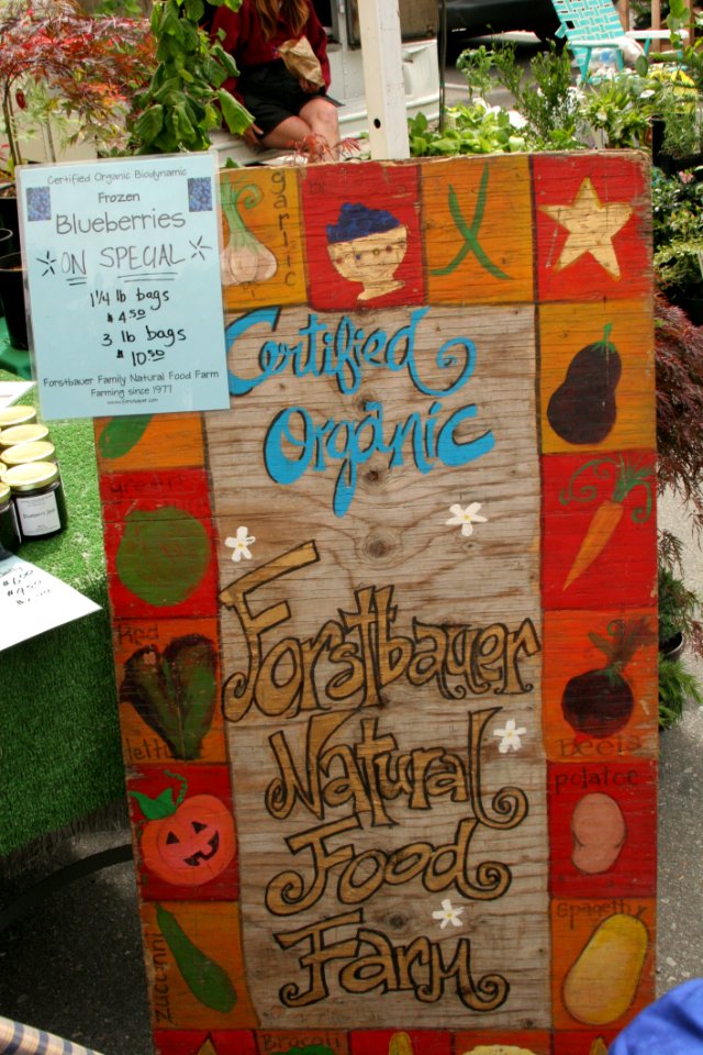 East Van Farmers Market 21May2005 - 4