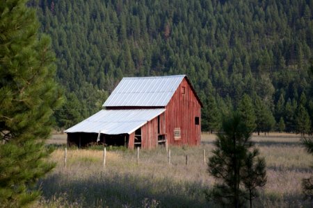 Red Wooden Barn During Daytime