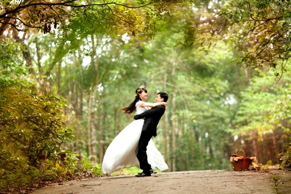 Wedding Couple Photo