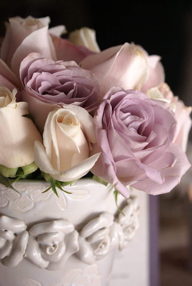 Pastel fowers bouquet of flowers