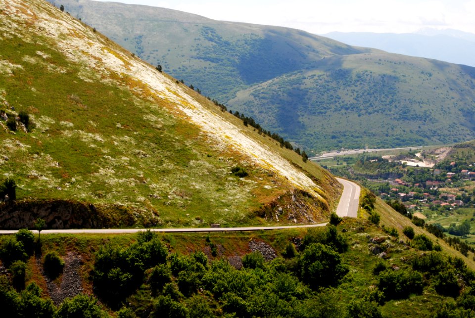 MM00-1006 TRV SUL MNT ROAD D3000