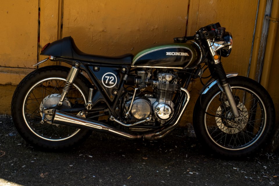 Honda 72-vancouver-gastown-xe2-zeiss35-2-20150608-DSCF6434