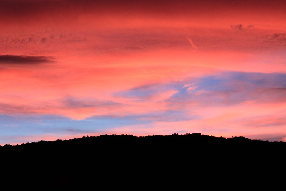 Clouds red sky