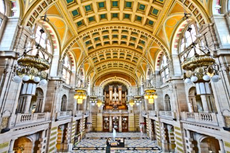 Kelvingrove Art Gallery And Museum Central Hall photo