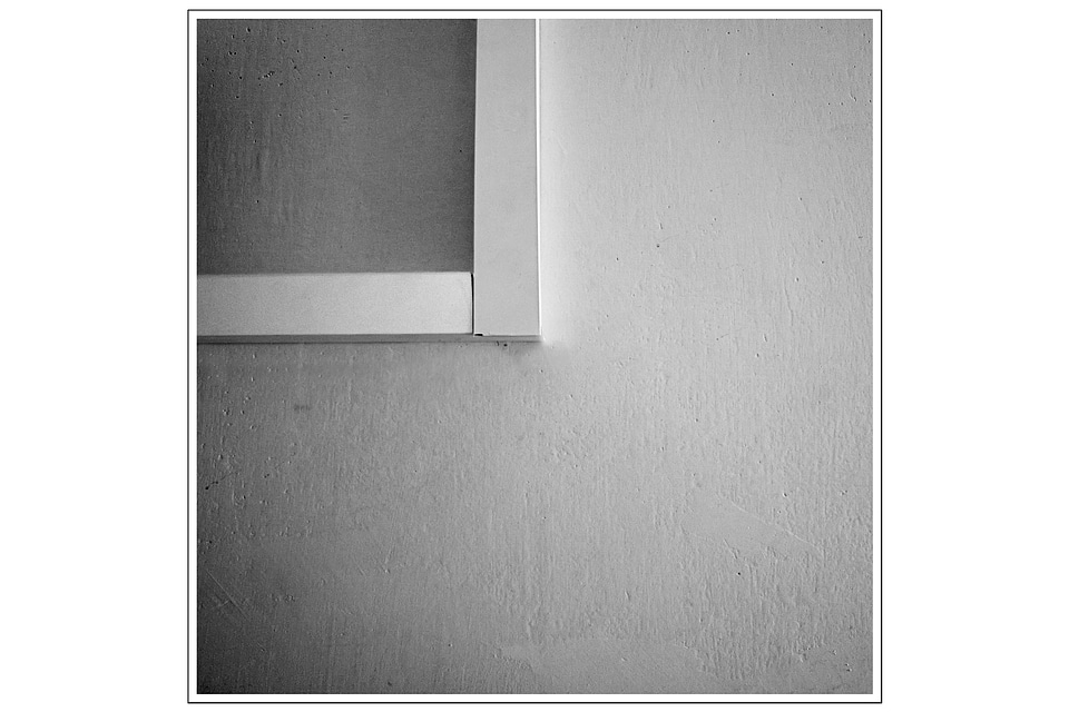White art black and white