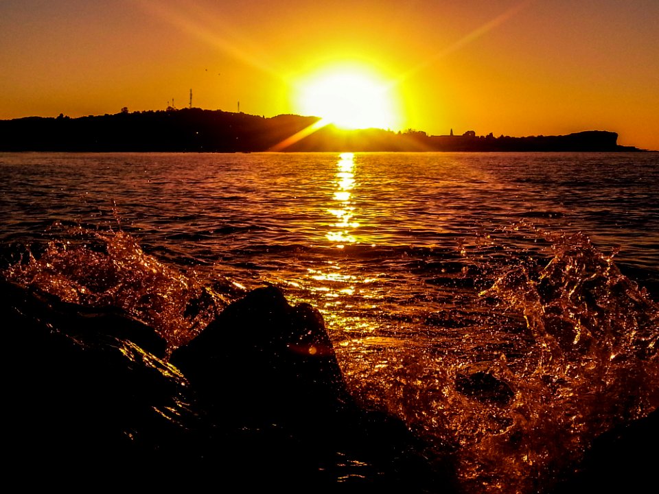 Sunset Splash