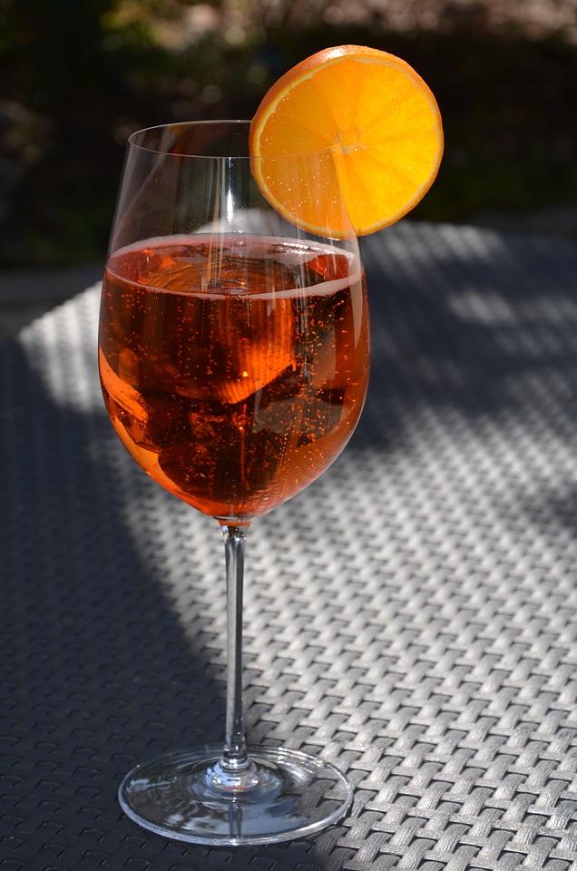Drink benefit from glass