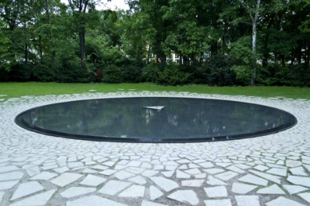 Memorial To The Sinti And Roma Victims Of National Socialism