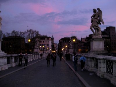 Sant-angelo-bridge