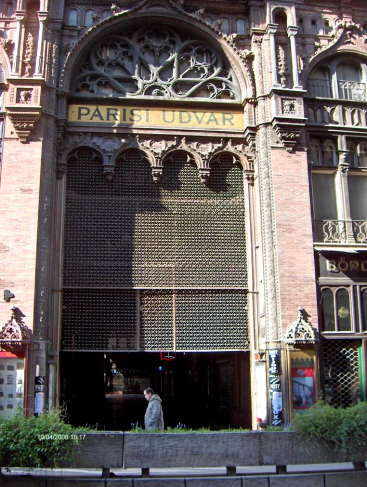 Parisian-arcade-parisi-udvar