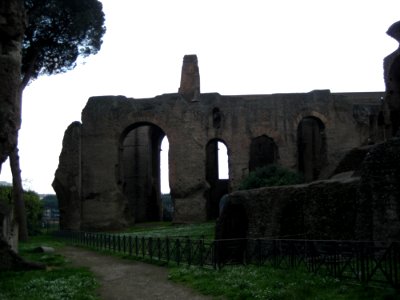 Palatine-hill-ruins