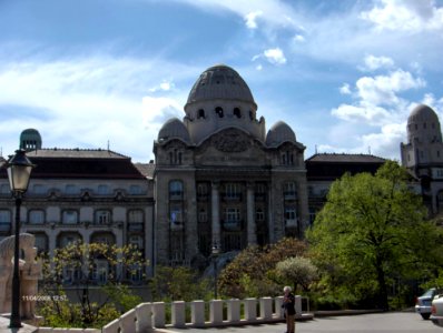 Gellert-thermal-baths