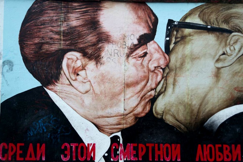 My God Help Me To Survive This Deadly Love Graffiti On Berlin W