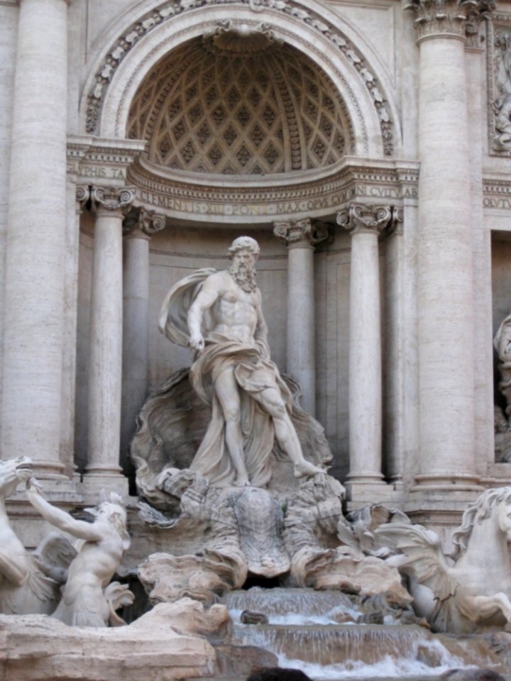 Fontana-di-trevi-detail