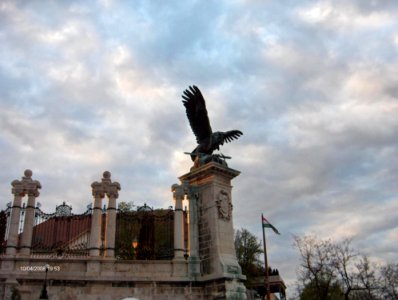Eagle-statue-turul-at-royal-palace