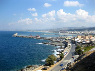 Crete-harbour photo