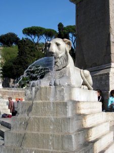 Egyptian-lion-statue-fountain photo