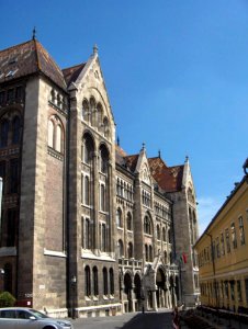 Buda-castle-buildings